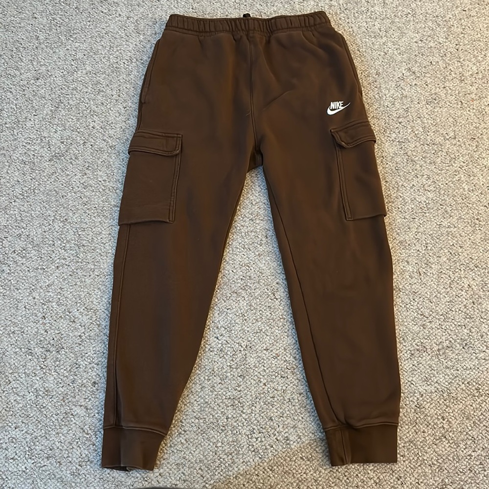 Nike cargo sweatpants